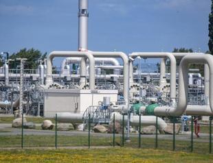 Regulator urges Germans to prepare for possible gas shortage