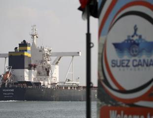 Suez Canal records highest ever annual revenue of $7 bln