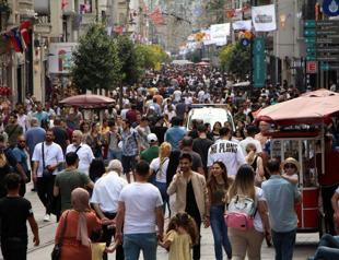 Türkiye becomes 18th most populous country, official report reveals