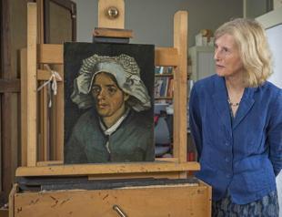 Van Gogh self-portrait found hidden behind another painting