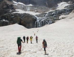 Glaciers on Türkiye’s mountains melting due to global warming, says expert