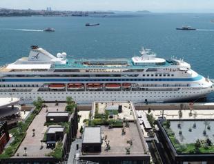 Istanbul’s Galataport welcomes Russian cruise ship