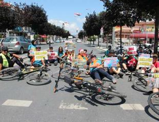Cyclists stop traffic for minute ‘to get noticed’