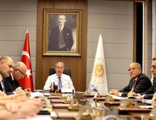 US sale of F-16s to Türkiye cannot be conditional: Defense minister