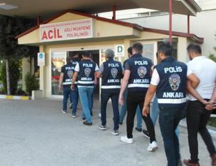 Over 20 detained in FETÖ ops in nine provinces