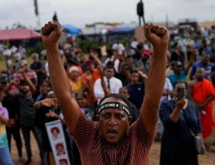 Sri Lanka’s newly elected president sworn into office