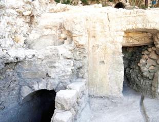 Elevator project in Old Jerusalem leads to surprising finds