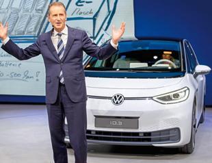 Volkswagen to change CEO and style with departure of Diess