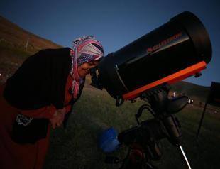 Scores of people in Erzurum watch sky via high-tech telescopes