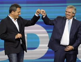 Argentina names economy ‘super minister’ as crisis deepens