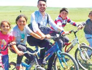 Teacher in the eye of storm for being influencer