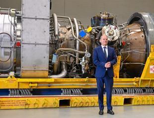Scholz accuses Russia of blocking gas turbine delivery