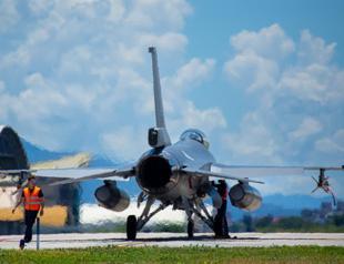 Taiwan accuses Beijing of simulating invasion