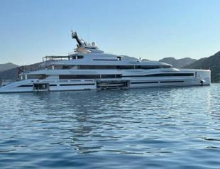 Gates’ second yacht anchors off Marmaris