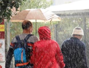 Meteorologists warn of torrential rain across country