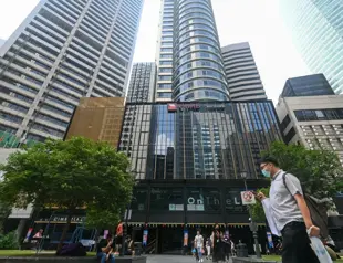 Singapore trims 2022 growth forecast