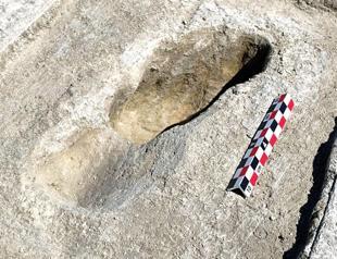 Ice-age footprints shed light on North America’s early humans