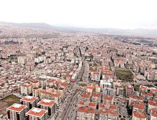 Govt’ scrutinizing house prices, says finance minister