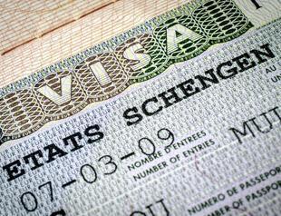 ‘Turks spend 100 mln euros annually on Schengen visa’