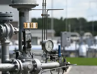 Germany to fall short of gas stock targets: regulator