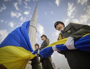 Ukraine fears stepped-up attacks around national holiday