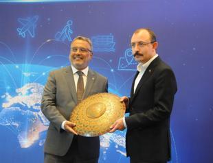 Türkiye’s share in global exports rose fourfold: Minister