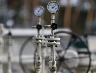 Gazprom halts pipeline gas flow in new jitters for Europe