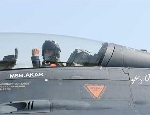 Defense Minister urges Greece to refrain from hostile acts