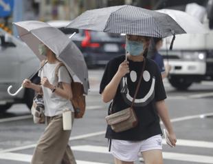 East China suspends ferries, classes as typhoon approaches