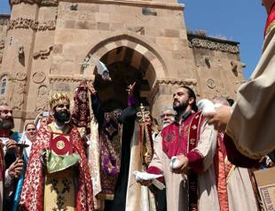 Ancient Armenian church holds holy mass