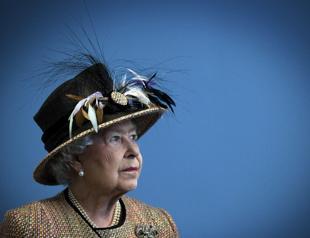 King Charles III starts reign as mourning begins for late queen