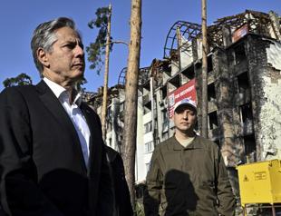 Ukraine claims battlefield breakthrough as Blinken ramps up aid