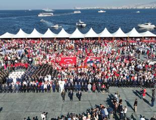 İzmir marks 100th anniversary of its liberation