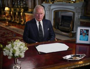 Charles officially announced as king at royal ceremony