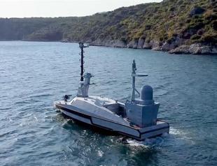 Defense chief unveils video of Türkiye’s first armed unmanned surface vessel