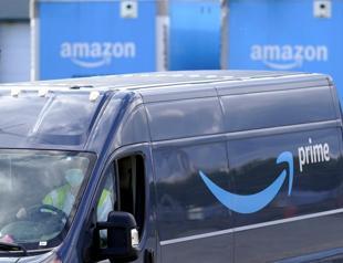 Amazon to hold holiday shopping event in October