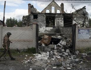 Russian military recruiter shot amid fear of Ukraine call-up