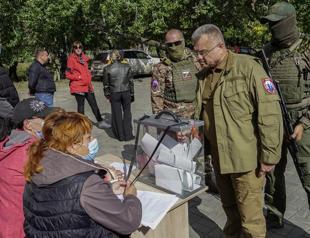 Kremlin announces vote, paves way to annex part of Ukraine