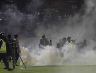 At least 125 dead in Indonesia football stadium stampede