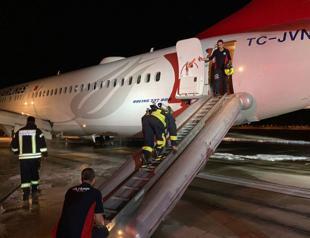 Plane’s tire catches fire on landing in southern province