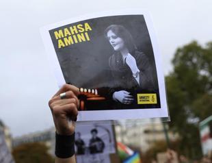 2 killed as demonstrations around Iran enter 4th week