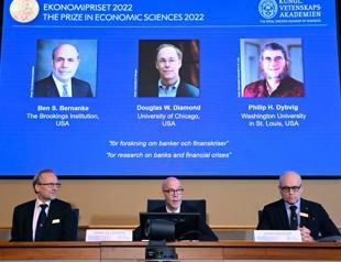 US trio, including ex-Fed chief Bernanke, win economics Nobel