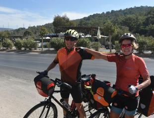 British couple’s cycling tour ends in Türkiye