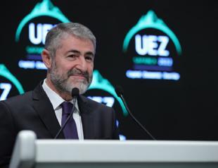 Finance minister to attend investment event in Riyadh