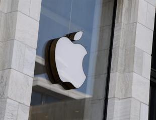 Apple’s revenue and profit edge up despite slowing economy