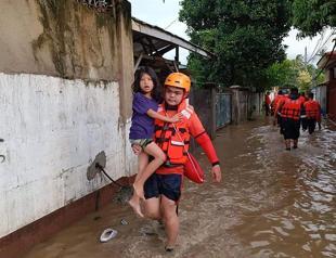 Tropical storm slams into Philippines, dozens dead