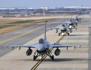 2 Koreas exchange missile tests near tense sea border