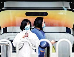 China imposes Covid lockdown on area around iPhone factory
