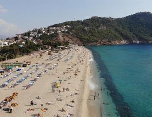 Nearly 13 mln foreign tourists visit Antalya