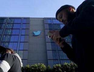 Twitter users can soon get blue check for $7.99 monthly fee